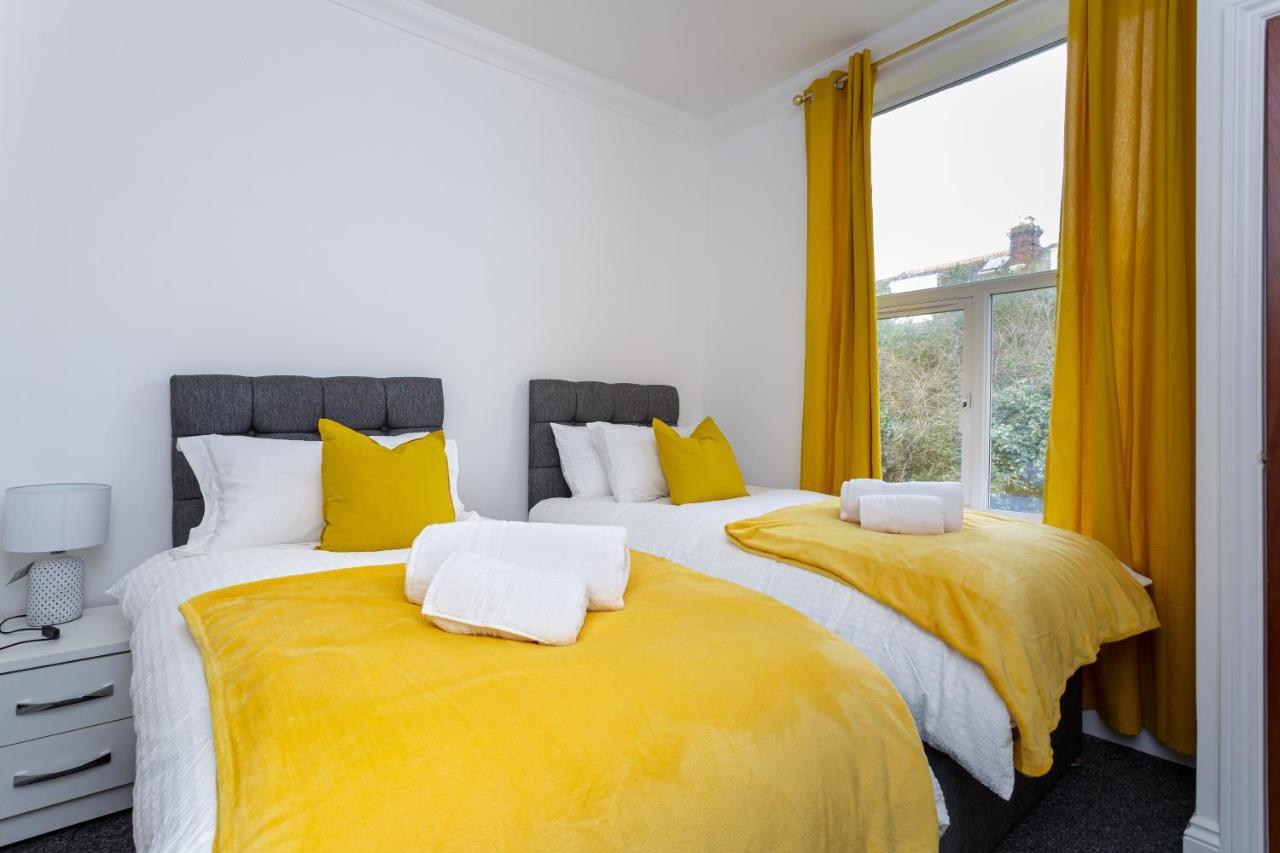 Luxury Granada Apartments - 1 & 2 Bed Flats W Free Parking Perfect For Contractors, Students Near The Beach Portsmouth Quarto foto