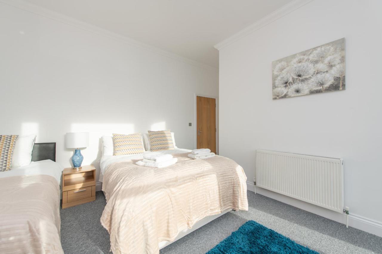 Luxury Granada Apartments - 1 & 2 Bed Flats W Free Parking Perfect For Contractors, Students Near The Beach Portsmouth Quarto foto
